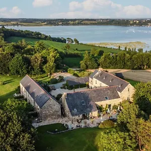 3* Hotel Manoir De Rigourdaine